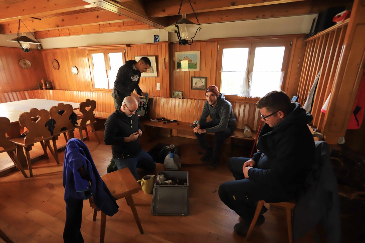 Nettoyage des citernes et réparation de la pompe